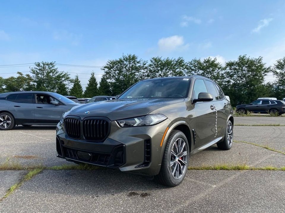 Manhattan Green Metallic 2026 BMW X5 xDrive40i