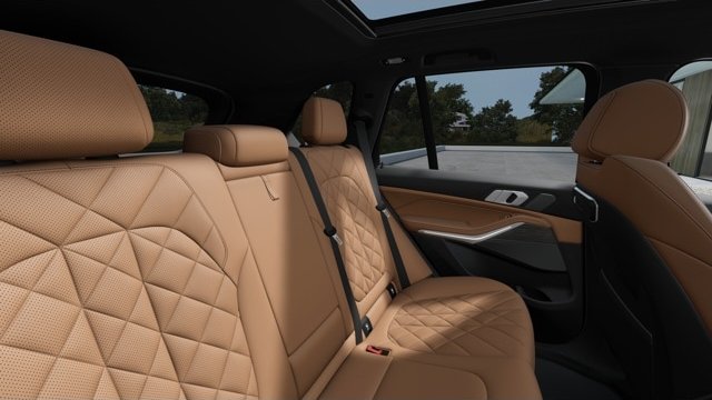 Photo 8 of 8, #10 Alpine White / Cognac